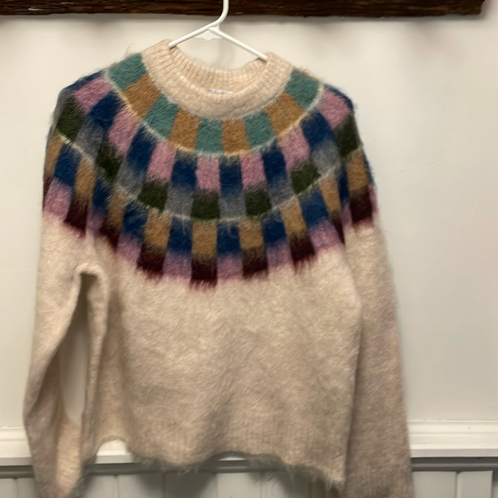 Madewell woman’s sweater